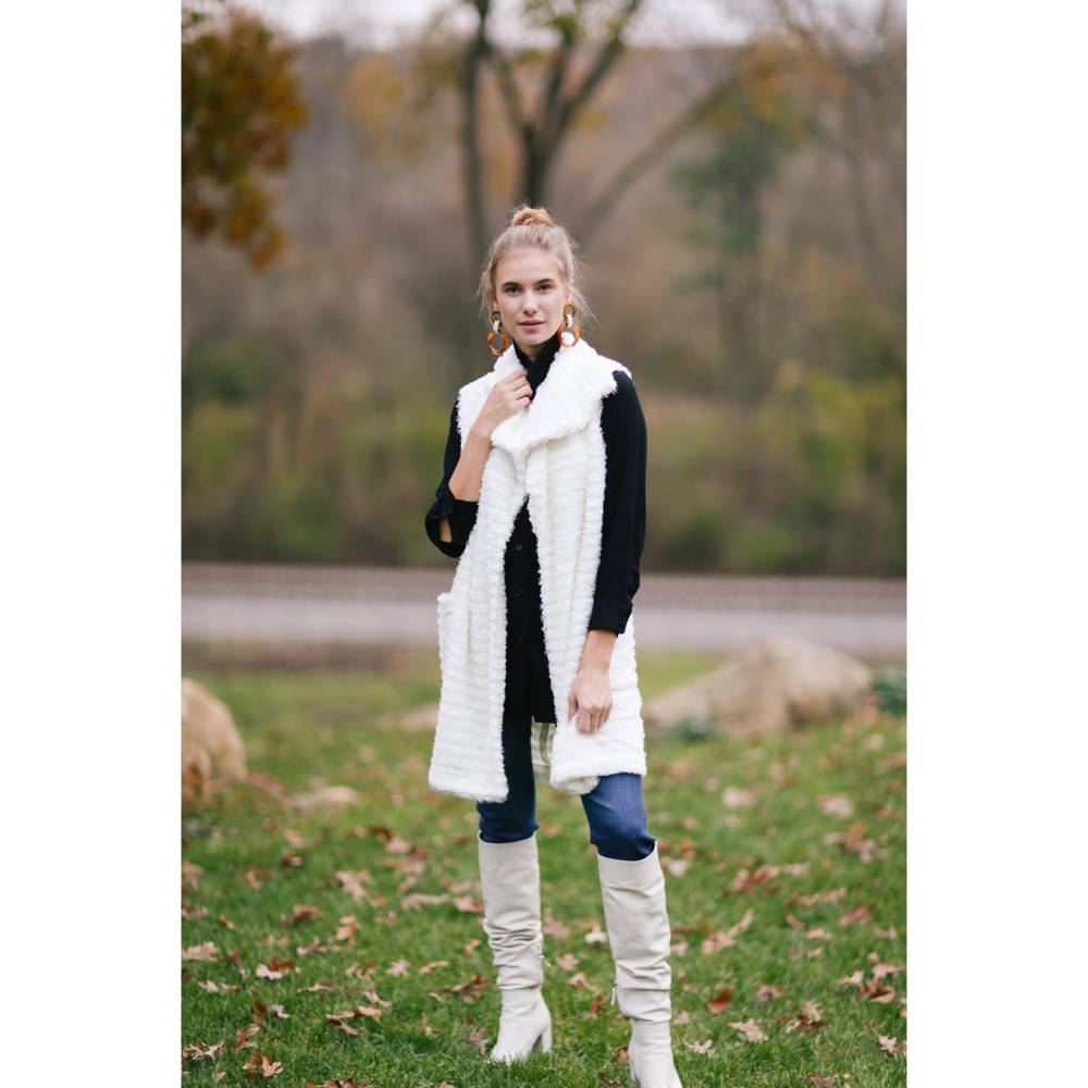CCH Collection Vest in Striped Plush